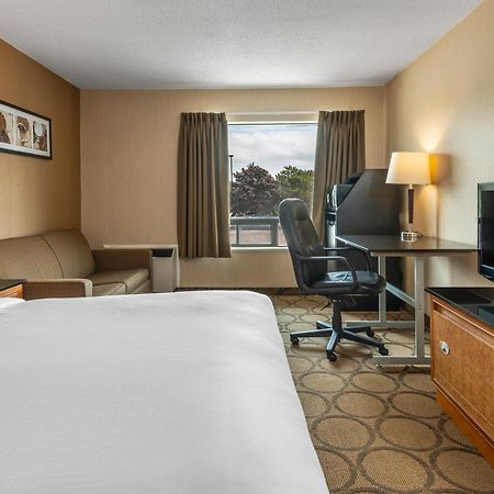 Comfort Inn Тимминс Экстерьер фото